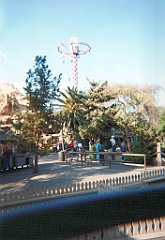 1995 - USA 33 (Knott's Berry Farm - Los Angeles)